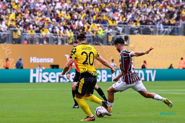 球迷狂熱，0-0激戰(zhàn)！調(diào)侃弟媳父心。