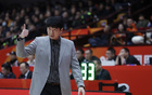 CBA主帥現身拉斯維加夏聯選外援，邱彪同行。