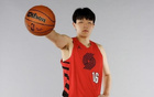 楊瀚森增重，適應(yīng)NBA風(fēng)格節(jié)奏，CBA傳統(tǒng)中鋒。
