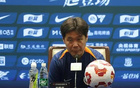李霄鵬：薩里奇休四周，孫正傲傷停兩周，全隊(duì)士氣低落。