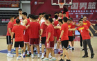 廖三寧13+6助中國男籃三分12中25勝波黑。