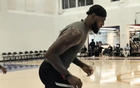 新款LeBron 23訓練上腳體驗，老詹簽名鞋顏值搶眼。