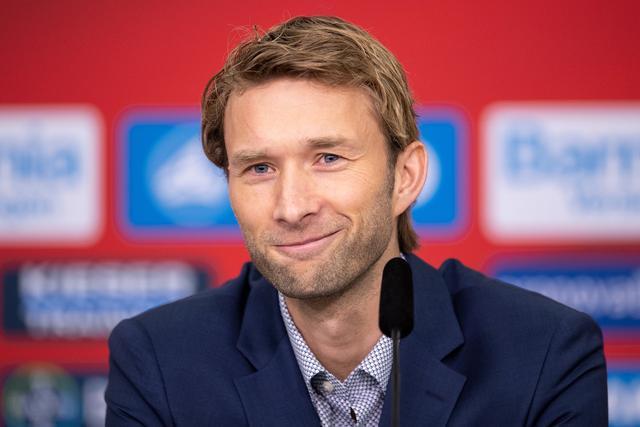 羅爾費(fèi)斯：藥廠引援注重質(zhì)量，不盲目填陣，尋求高水平球員。